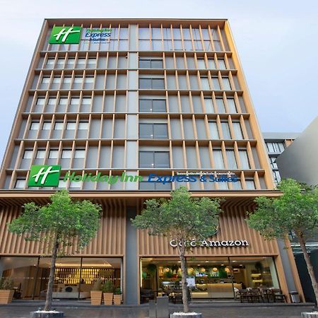 Holiday Inn Express & Suites Bangkok Central Pier By Ihg Banguecoque Exterior foto