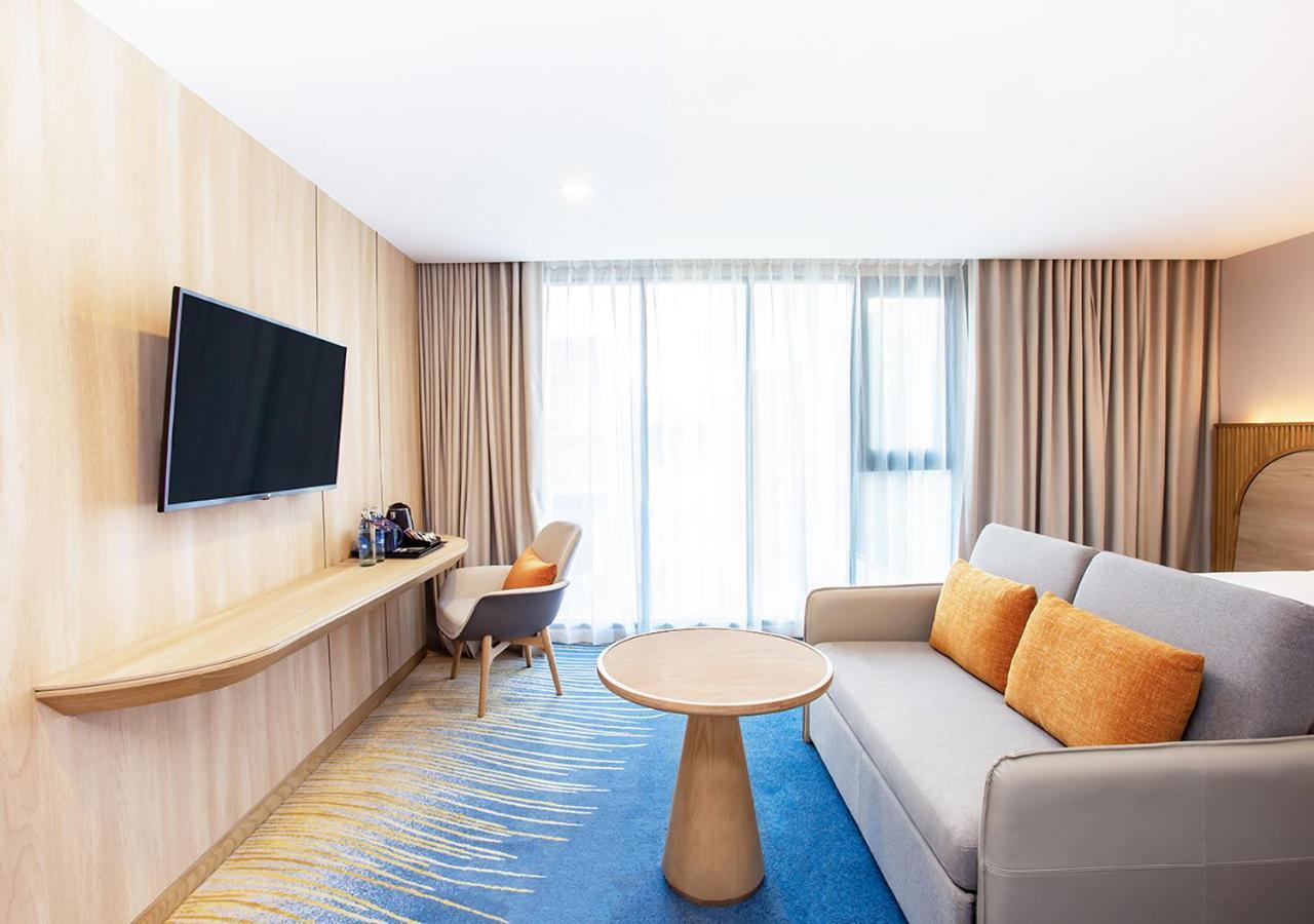 Holiday Inn Express & Suites Bangkok Central Pier By Ihg Banguecoque Exterior foto