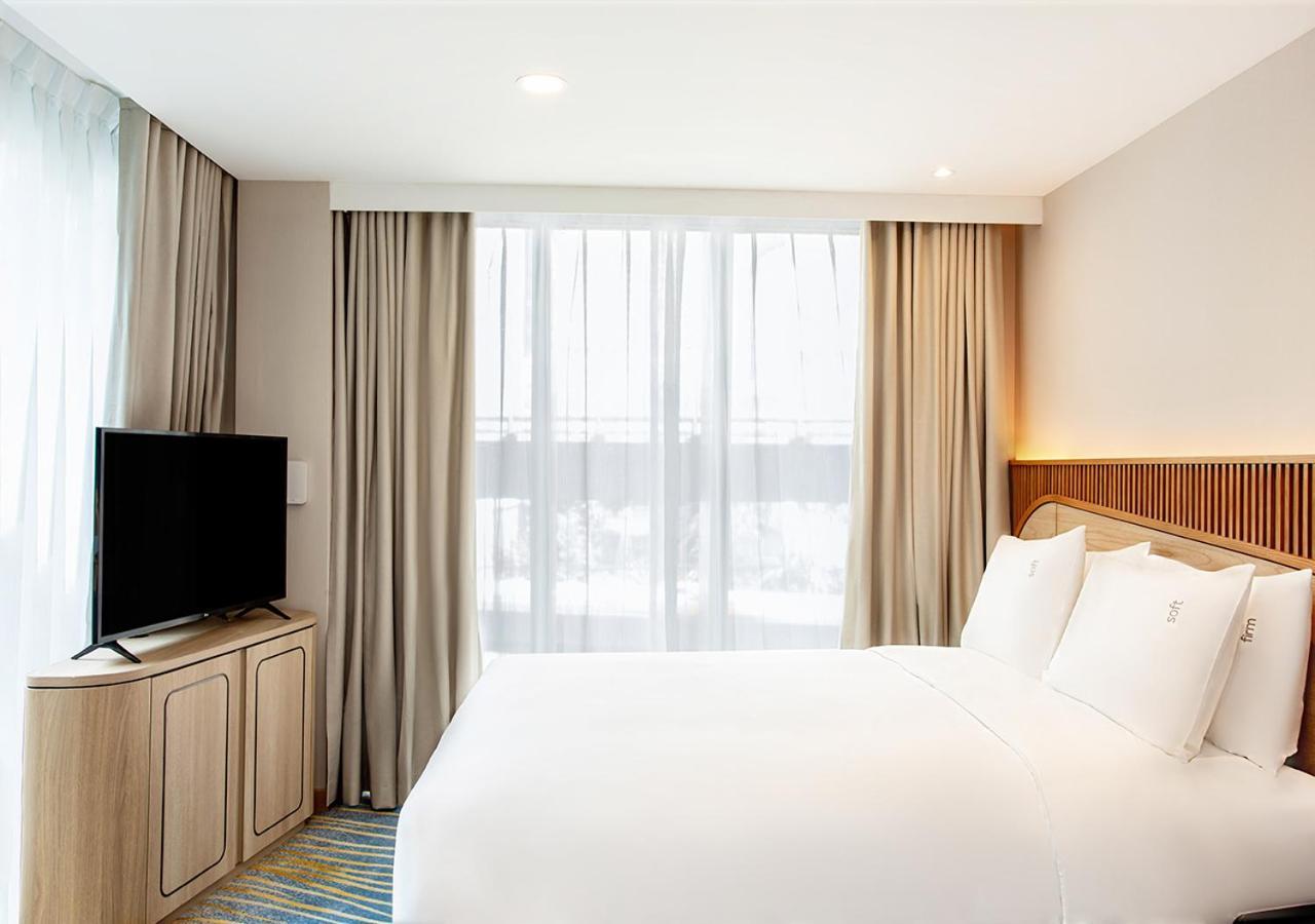 Holiday Inn Express & Suites Bangkok Central Pier By Ihg Banguecoque Exterior foto
