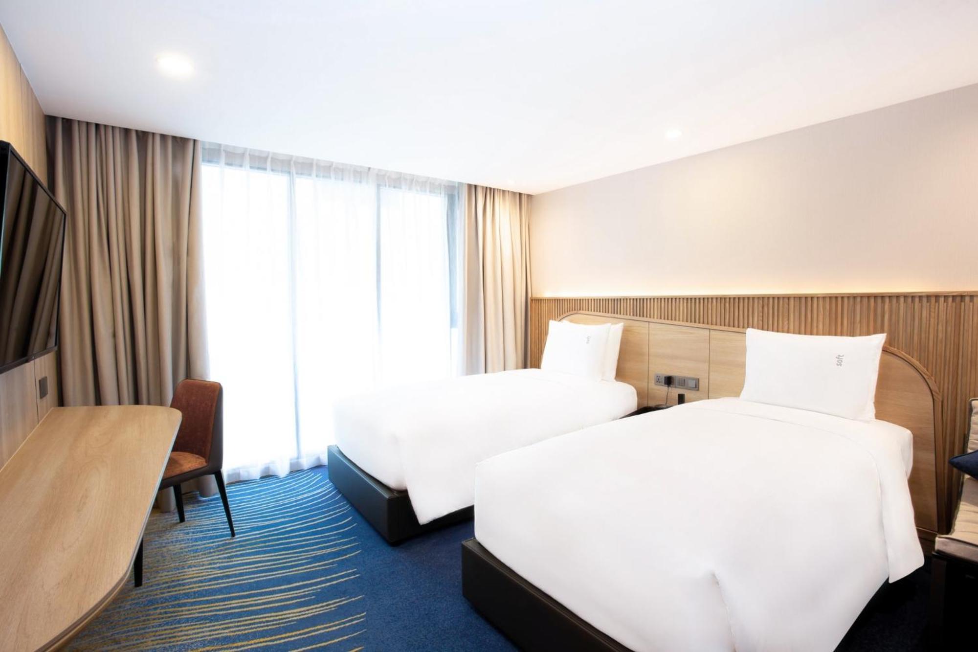 Holiday Inn Express & Suites Bangkok Central Pier By Ihg Banguecoque Exterior foto