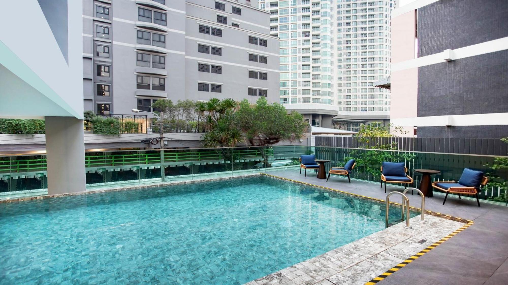 Holiday Inn Express & Suites Bangkok Central Pier By Ihg Banguecoque Exterior foto