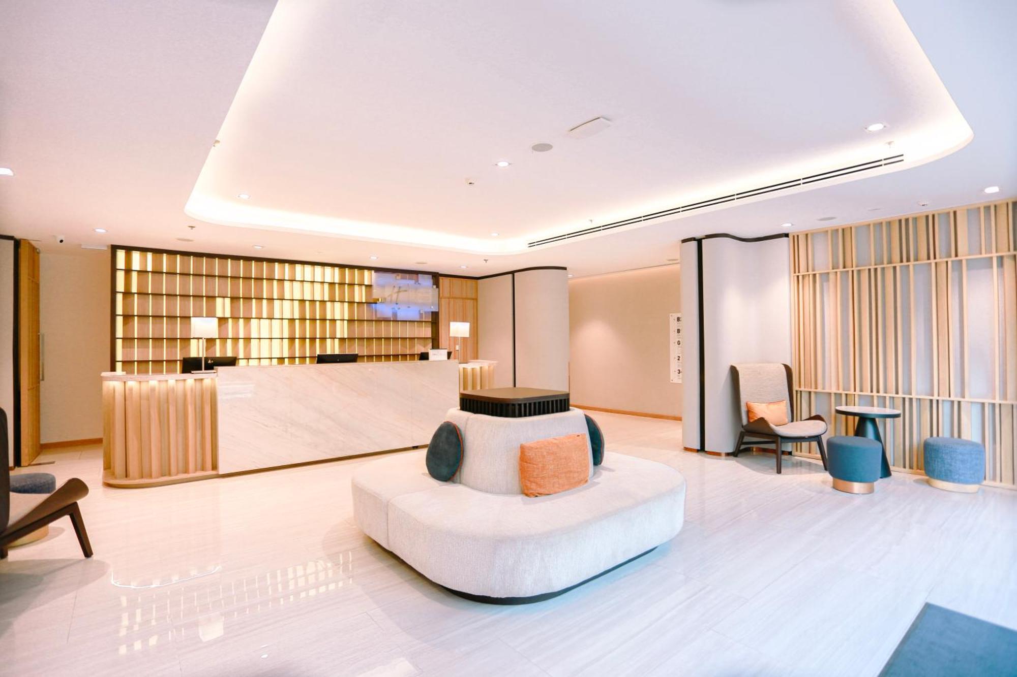 Holiday Inn Express & Suites Bangkok Central Pier By Ihg Banguecoque Exterior foto